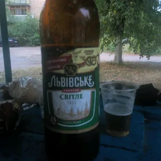 Lvovskoe 1715 Light Beer 4.5% Plastic Bottle 2.5L — photo 5