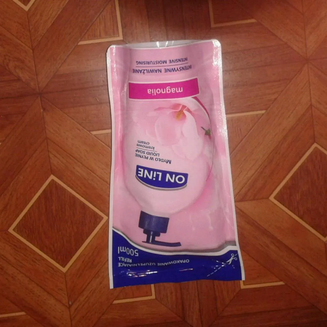 On Line Magnolia Liquid Soap 500 ml