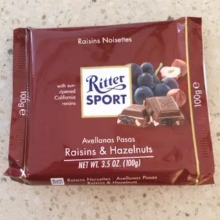 Ritter Sport Milk Chocolate with Raisins and Nuts 100g — photo 3