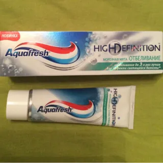 Aquafresh HighDefinition Frosty Mint Whitening Toothpaste 75ml — photo 8