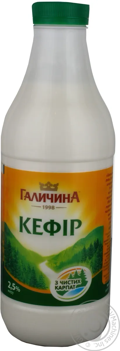 Кефір Галичина Карпатський 2.5% пластикова пляшка 870г