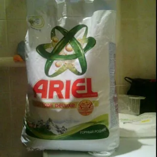 Ariel Mountain Spring Laundry Powder Automatic 3kg — photo 2