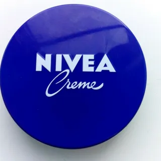 Зволожуючий крем Nivea універсальний 150 мл — фото 12