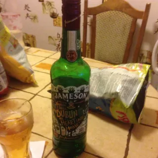 Whiskey Jameson 40% 6yrs 700ml glass bottle — photo 5
