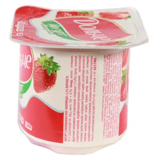 Dolce Strawberry Yogurt 3.2% 120g — photo 3