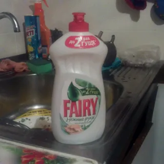 Fairy Dishwashing Liquid Gentle Hands Tea Tree & Mint 500ml — photo 5